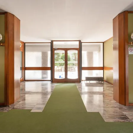 Luminoso Piano Alto Con Terrazzo - Mirable Pm شقة