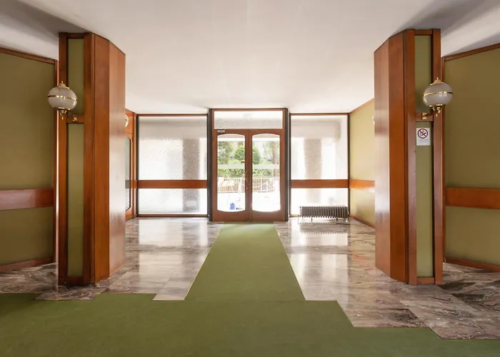 Luminoso Piano Alto Con Terrazzo - Mirable Pm شقة