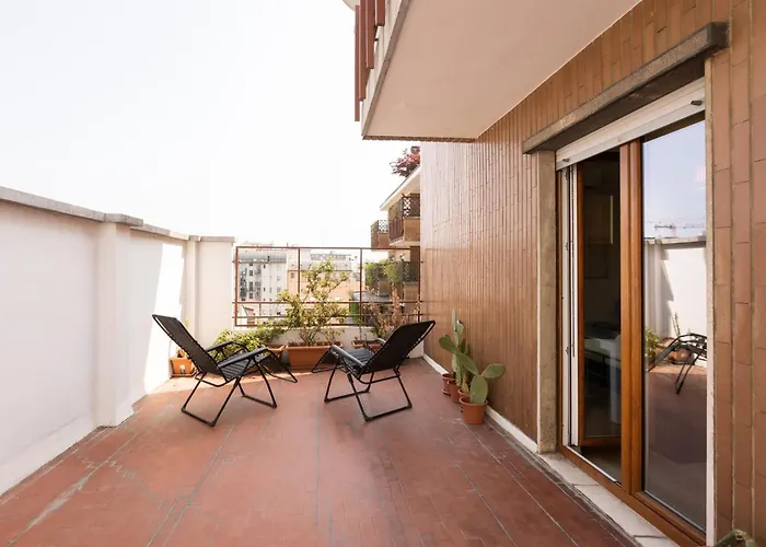 Luminoso Piano Alto Con Terrazzo - Mirable Pm شقة *